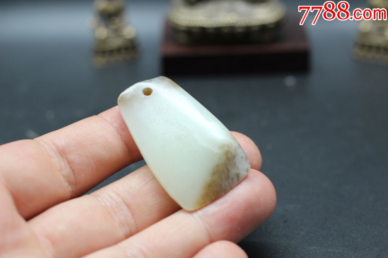 一级白和田玉玉斧吊坠
