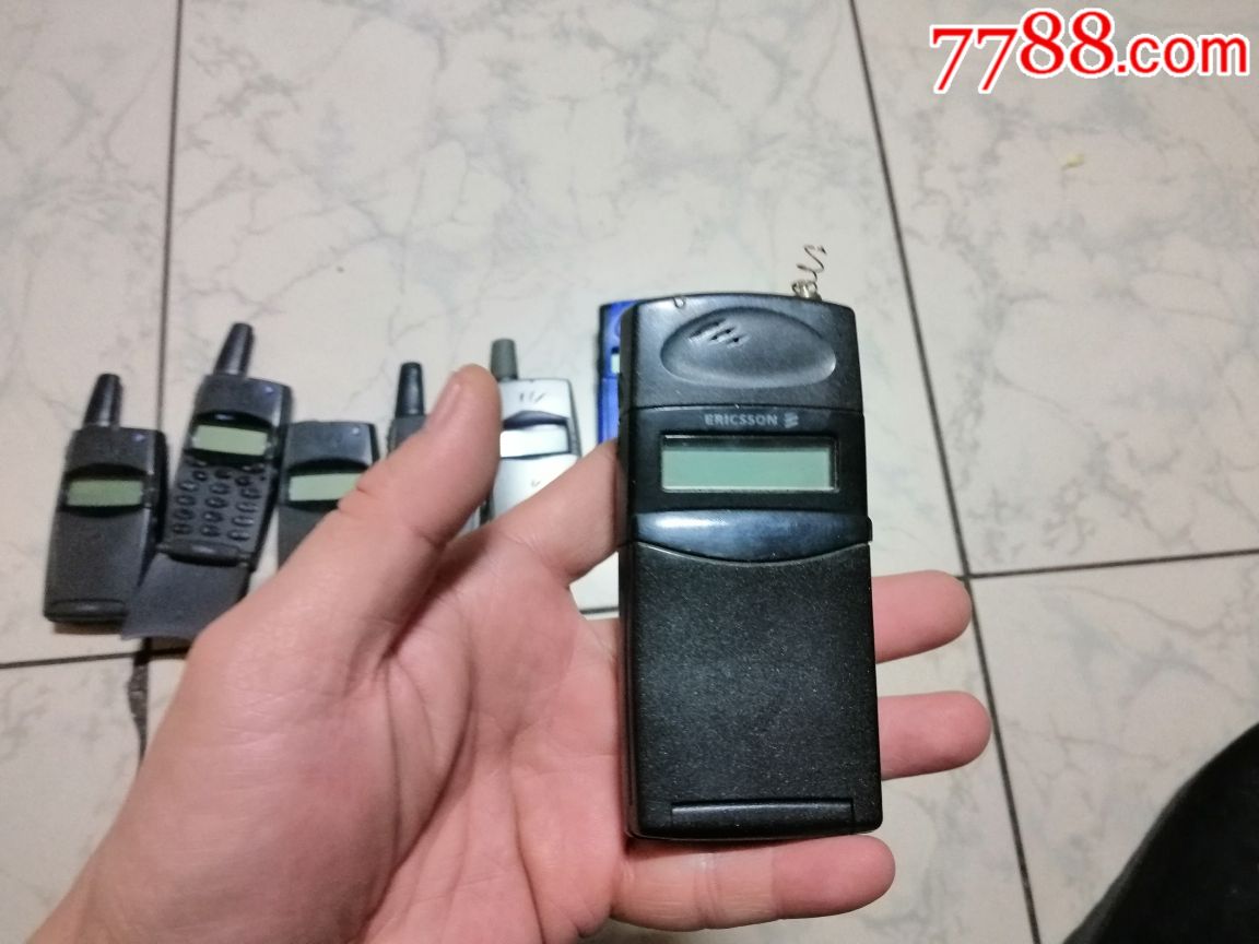 爱立信手机7台