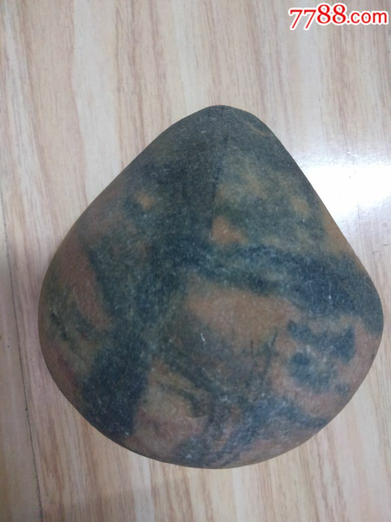 一块石头