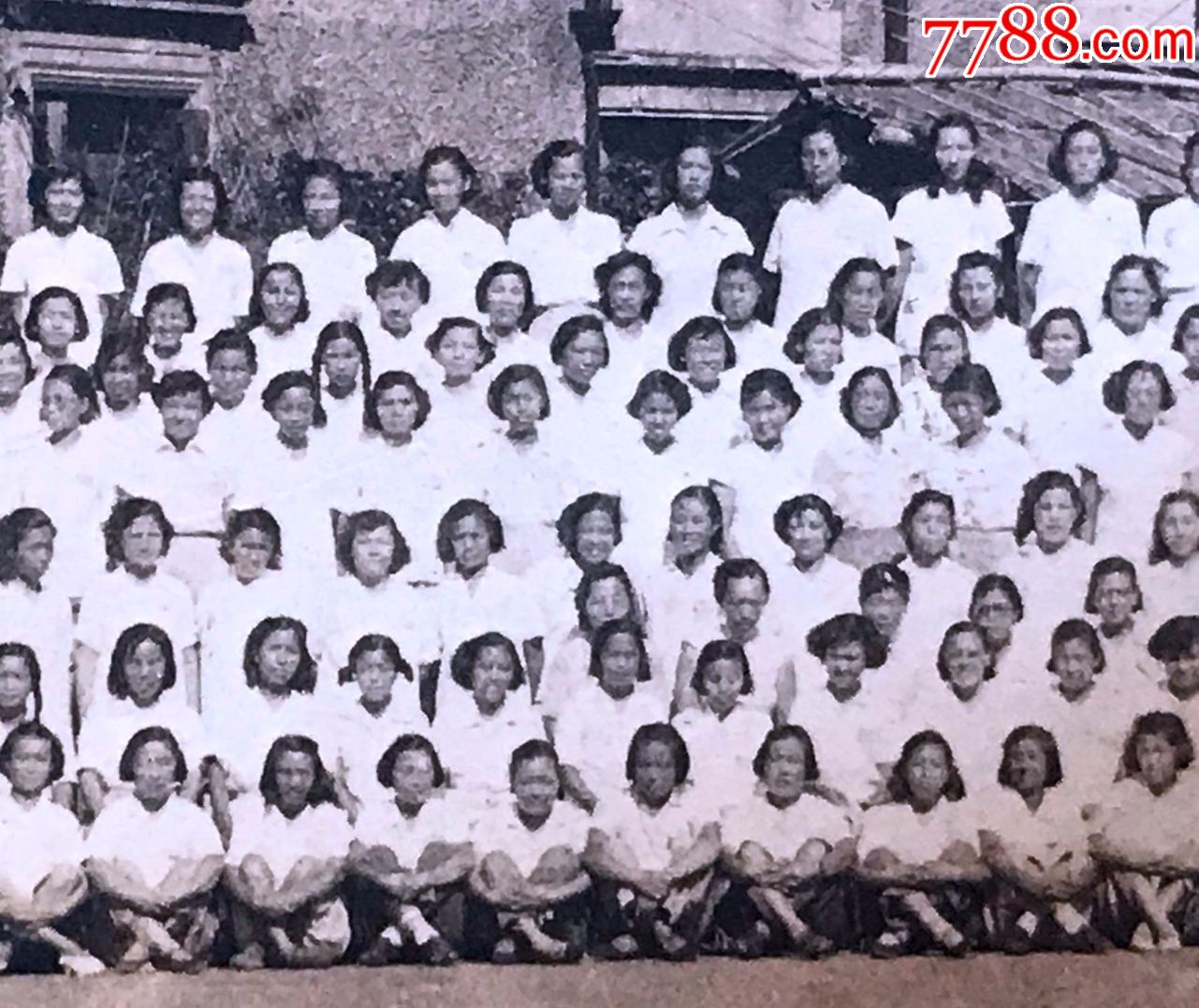 1952年上海市师范学校短期师资训练班学员结