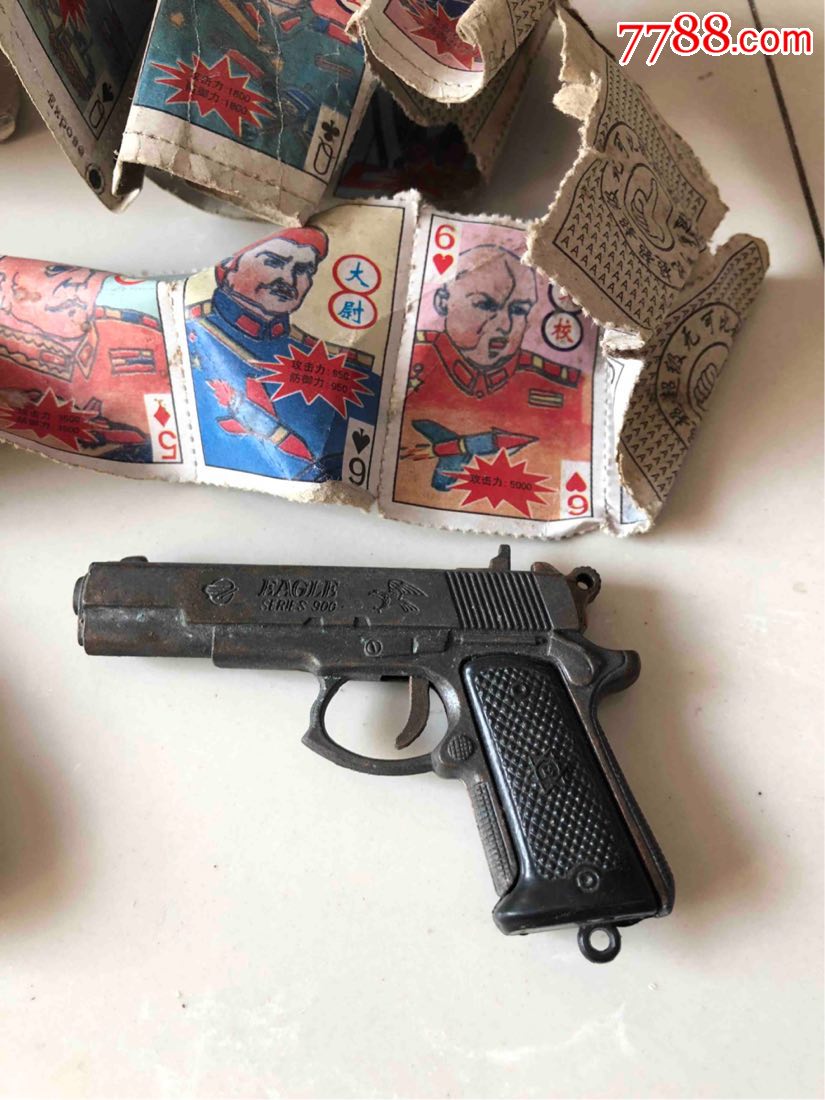 老玩具,铜质砸炮玩具枪,老洋画,毛片,啪叽.