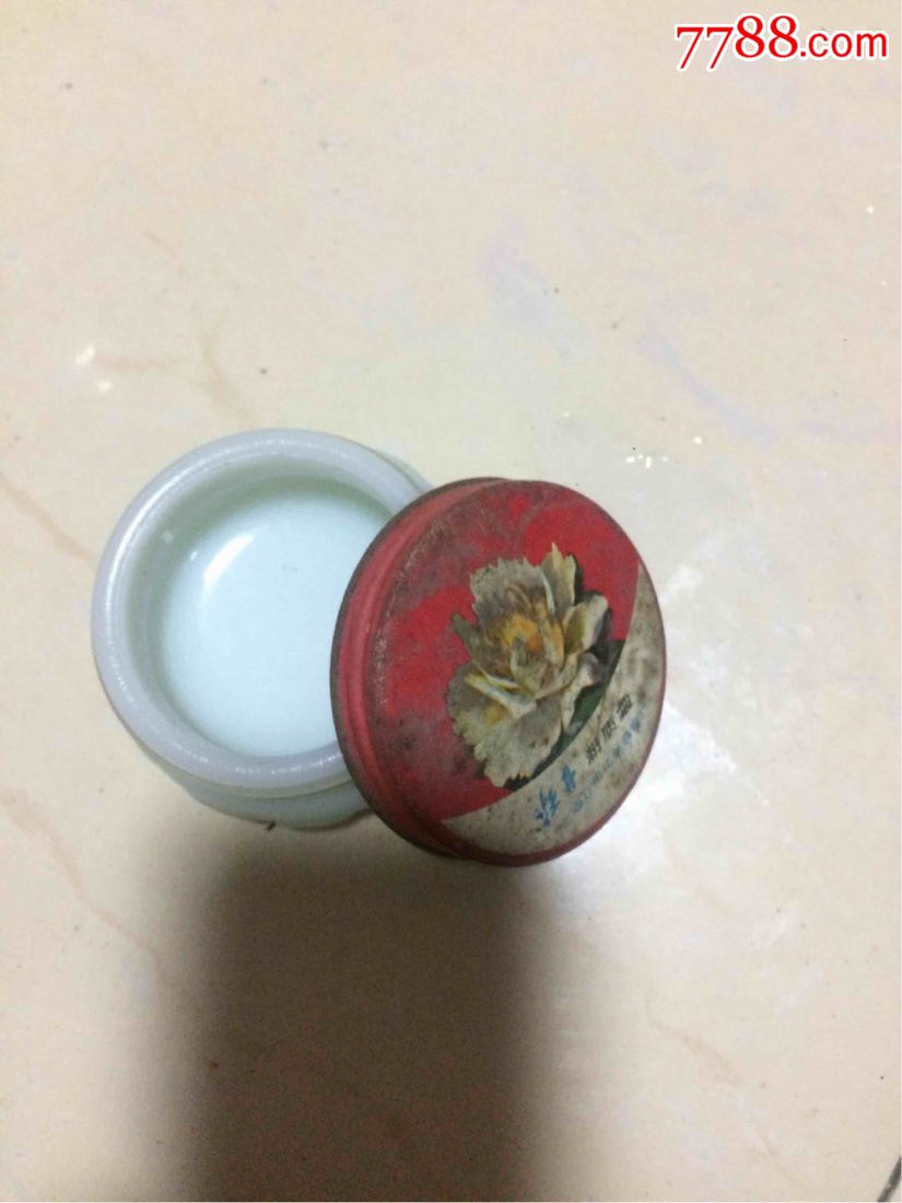 雪花膏盒子