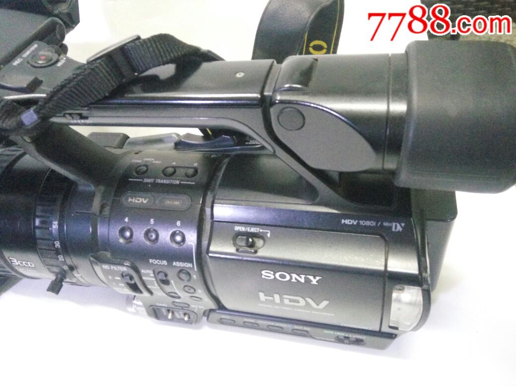 索尼z1c专业高清磁带摄像机