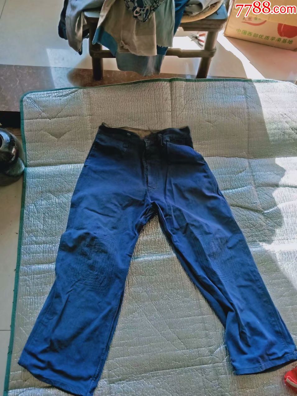 怀旧老蓝布裤子