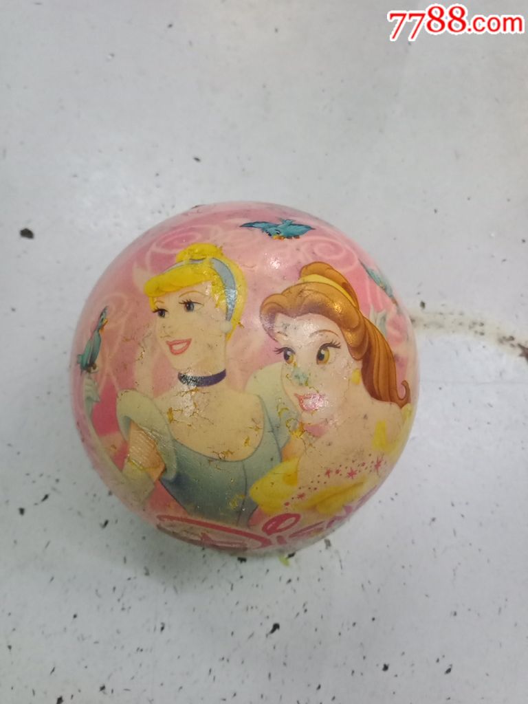 美女与美女野兽大但乳皮球巨图片
