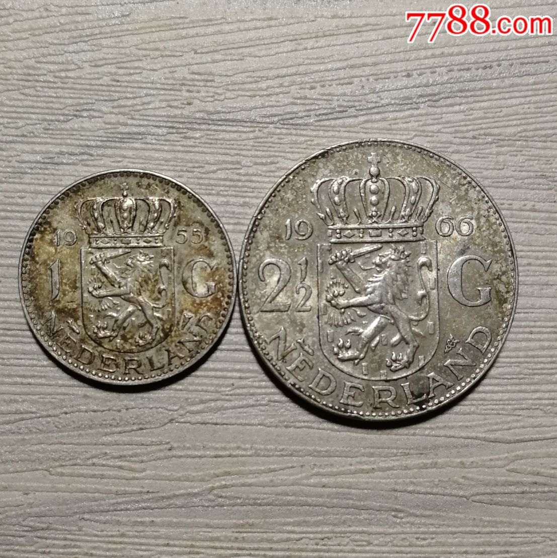 荷兰朱莉安娜女王银币两枚