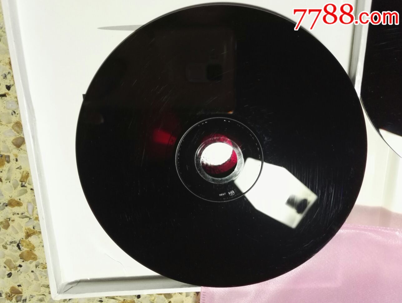 《2010格莱美的喝彩》双碟装黑胶CD,碟片轻微