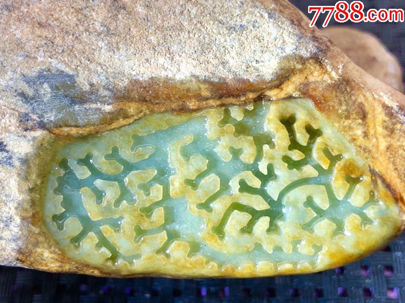 翡翠赌石缅甸大马坎冰种晴水赌石400克