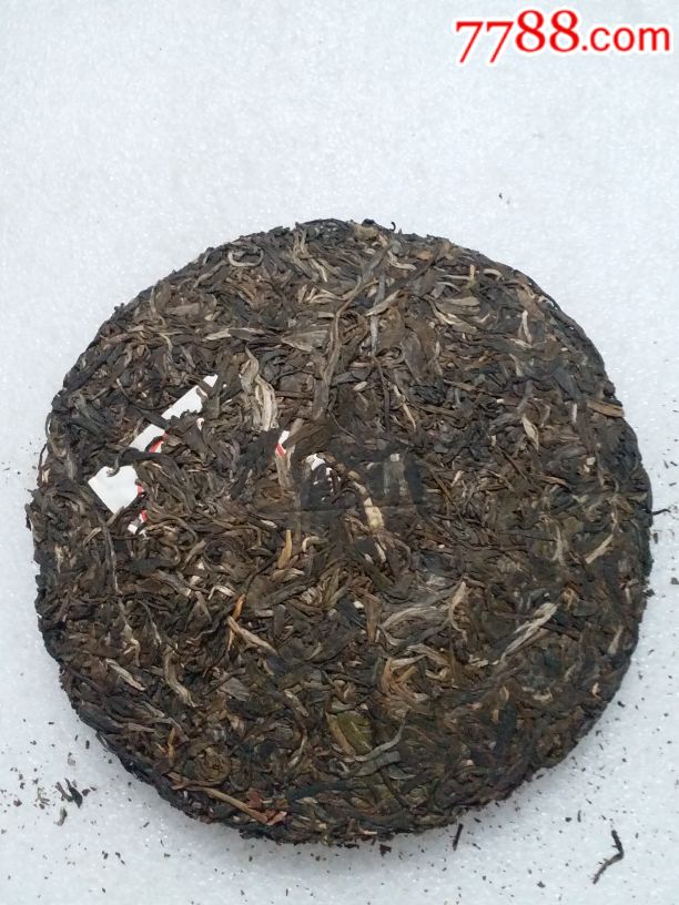 $999品99茶饼老茶饼无破损$999品99普洱茶饼摆件有点小磕皮具体看