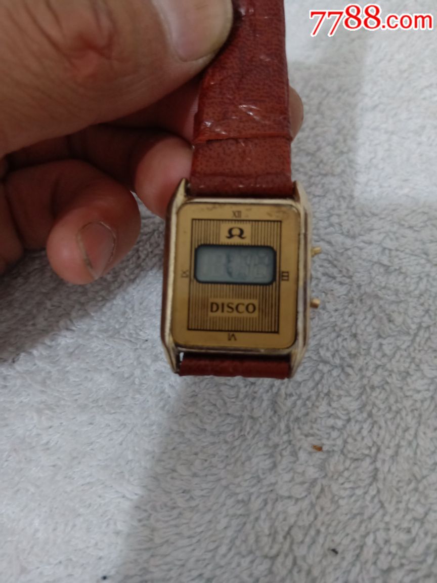 老式电子手表.