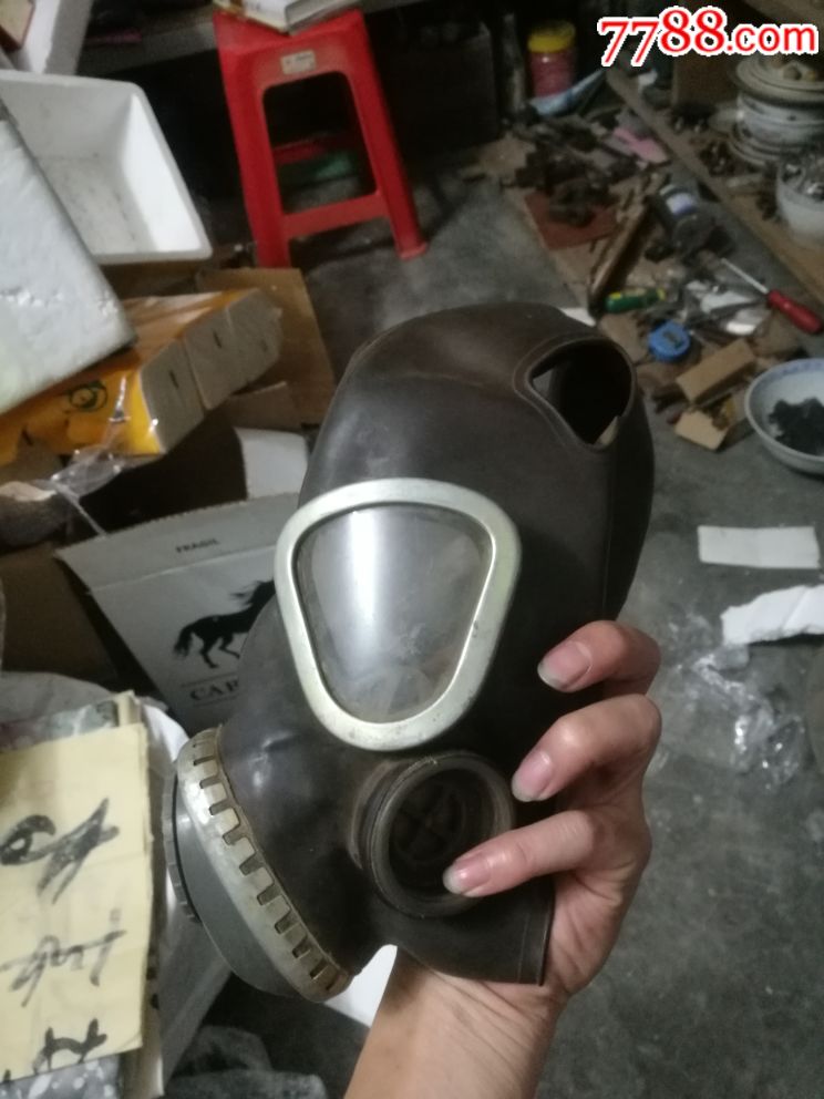 鬼子防毒面具
