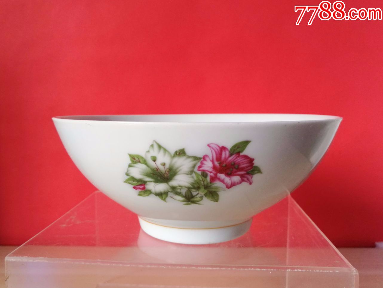 少见的"湖南醴陵"红狮款贴花杜鹃花卉纹薄胎碗