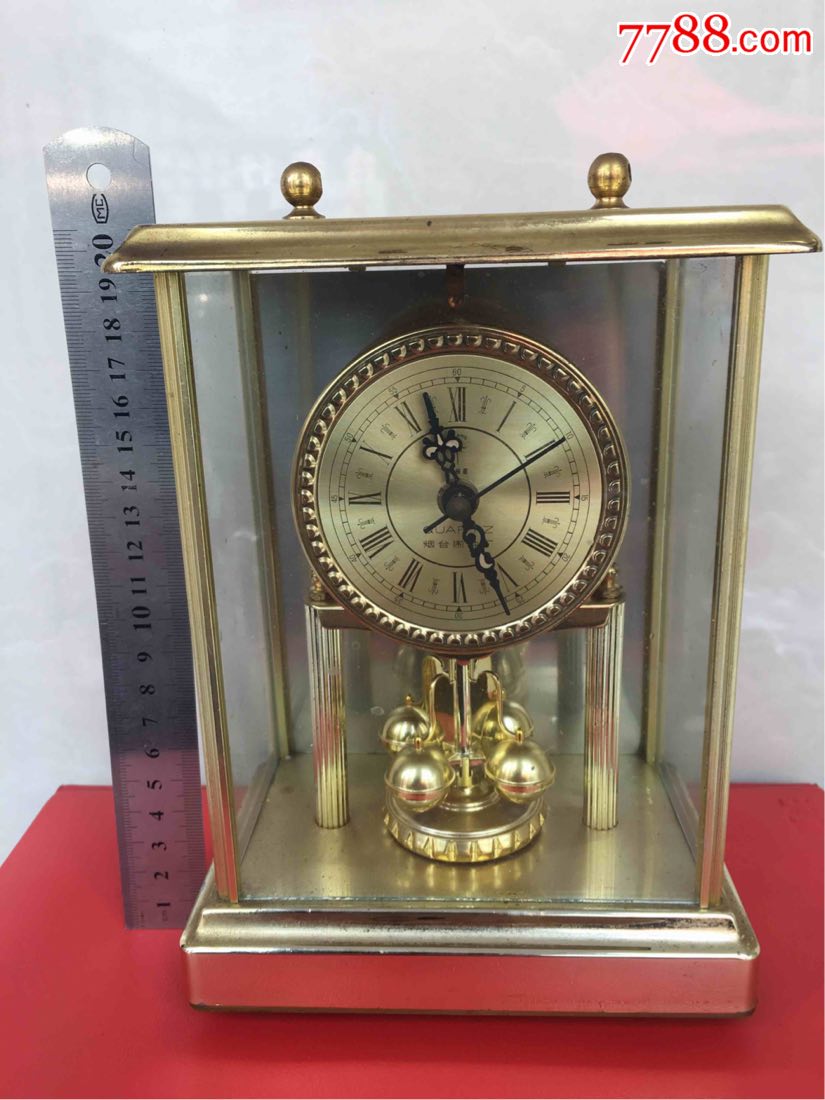 北极星石英座钟(好品)