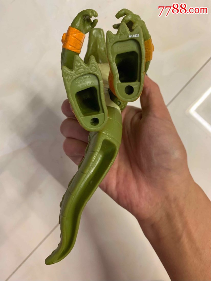 忍者神龟鳄鱼人玩具