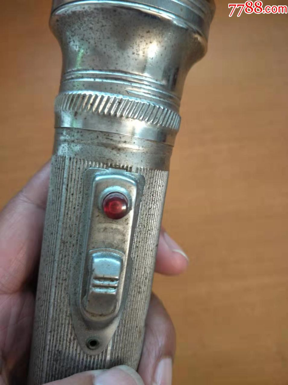 虎头牌老手电筒