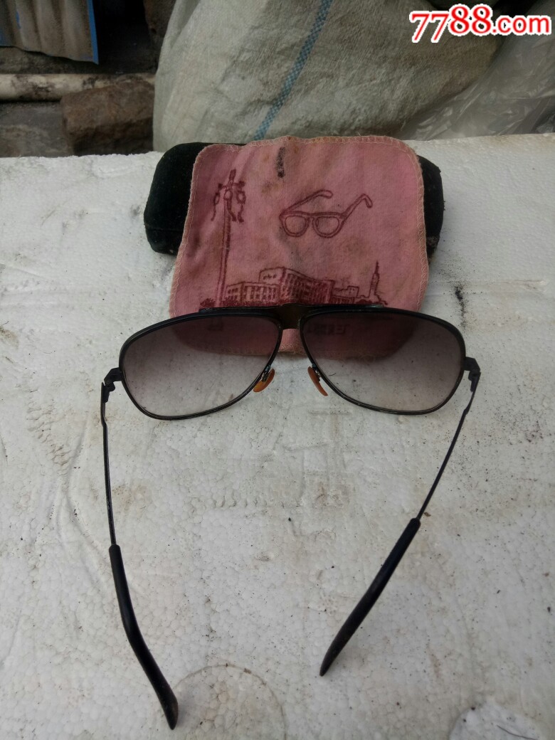 五六十年代老眼镜,品相如图