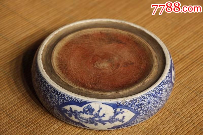 清代青花辟雍瓷砚,品相一流,难得佳品,喜欢联系