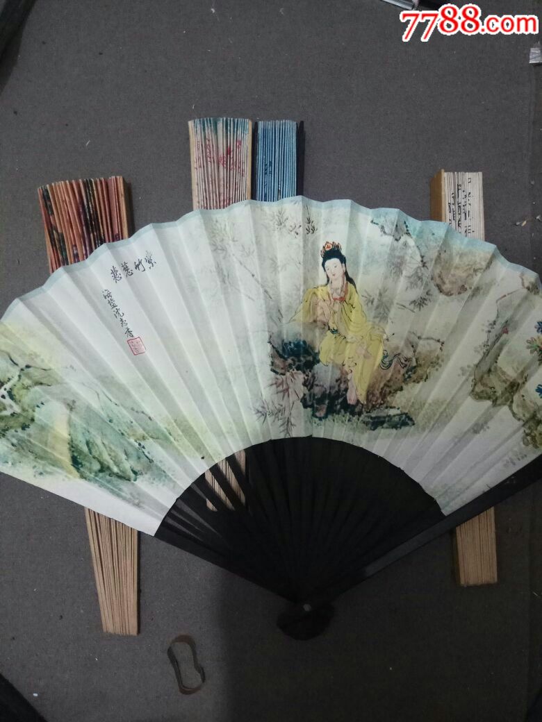 五把好品相美女人物,英雄历史故事折扇一起出售.