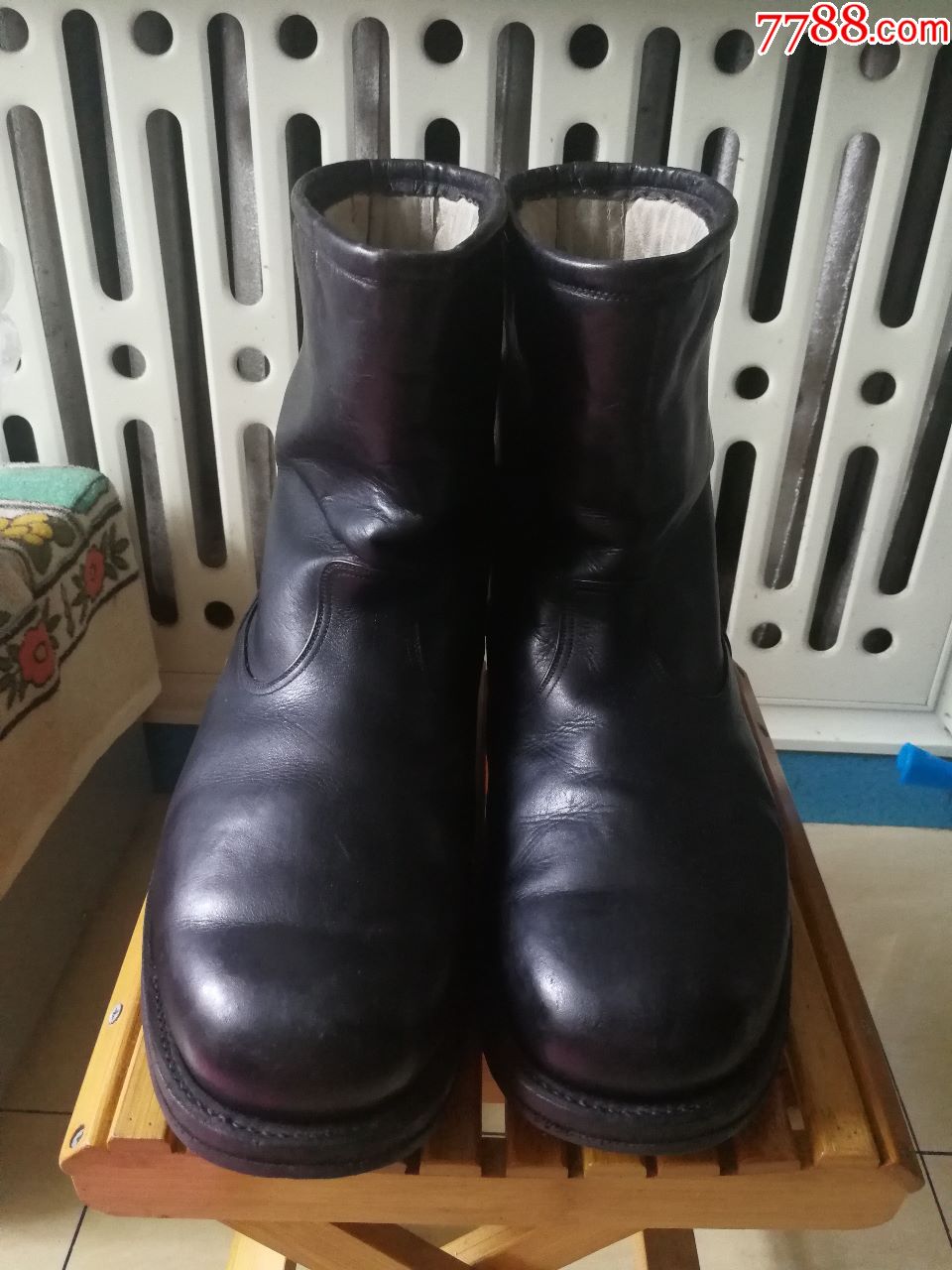 老式皮趟底男短靴