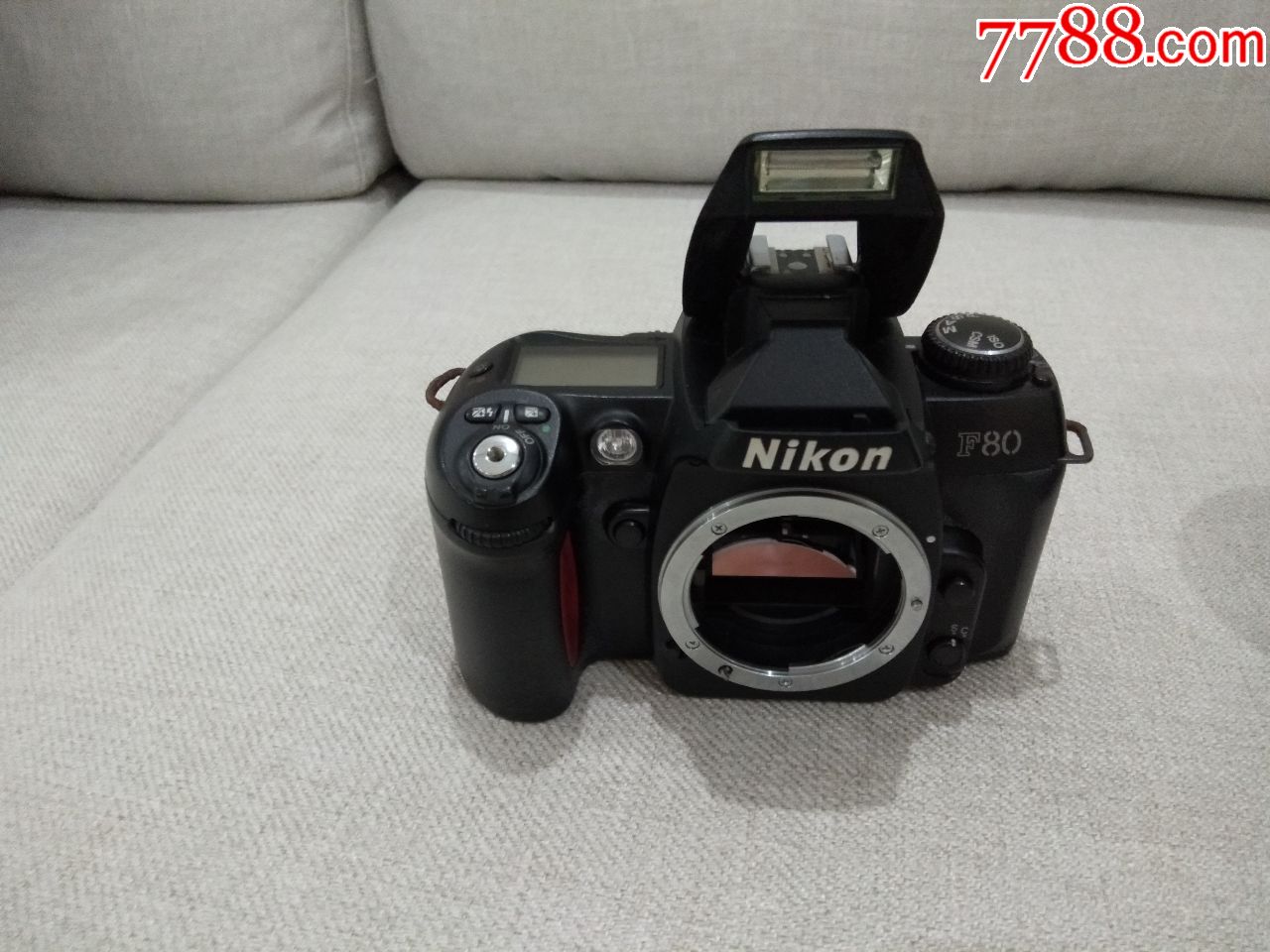 尼康f80_尼康f60和f80对比_尼康f75对比f80