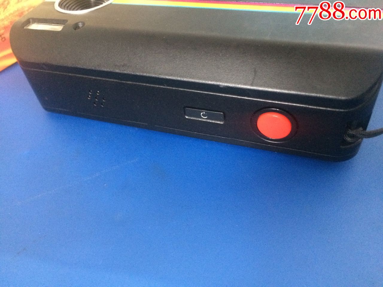 一台经典收藏polaroid/宝丽来z2300数码拍立得社交一次成像相机