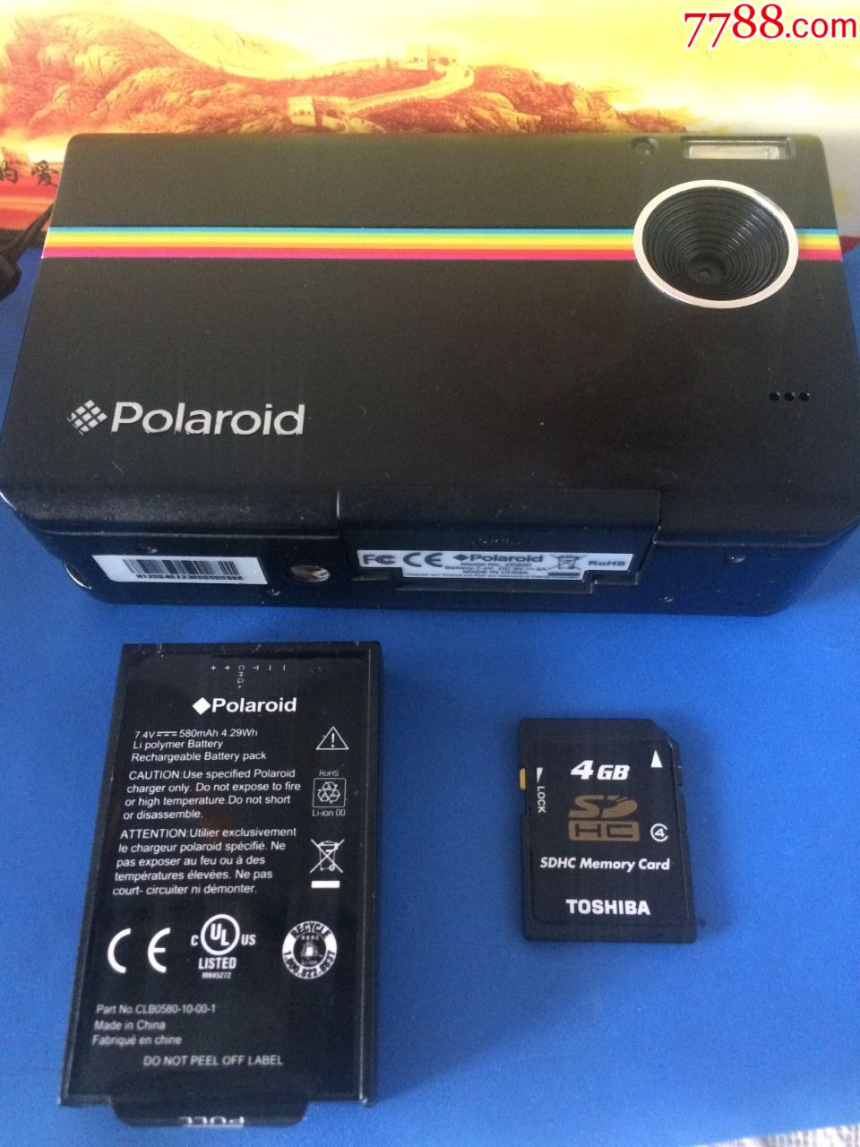 一台经典收藏polaroid/宝丽来z2300数码拍立得社交一次成像相机