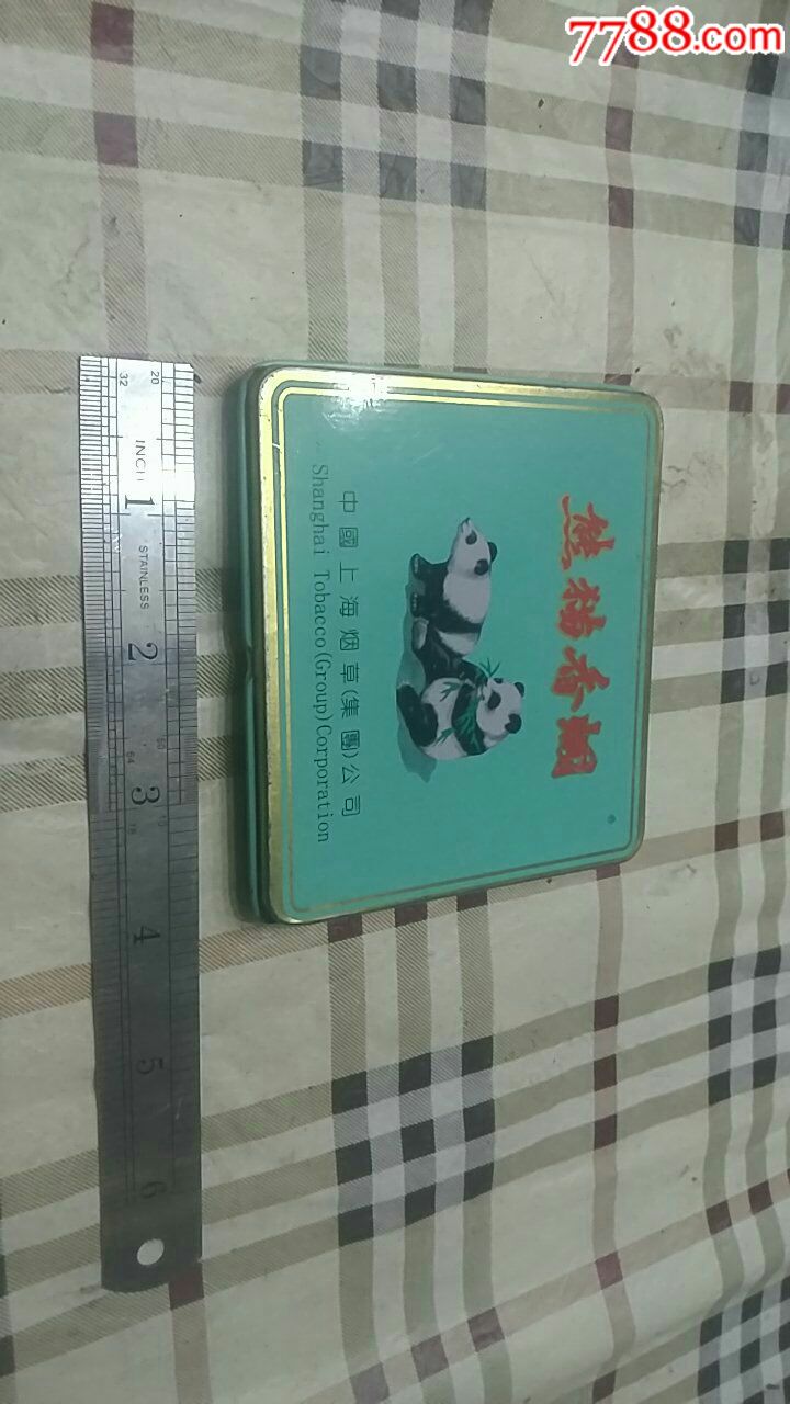 铁盒熊猫烟标