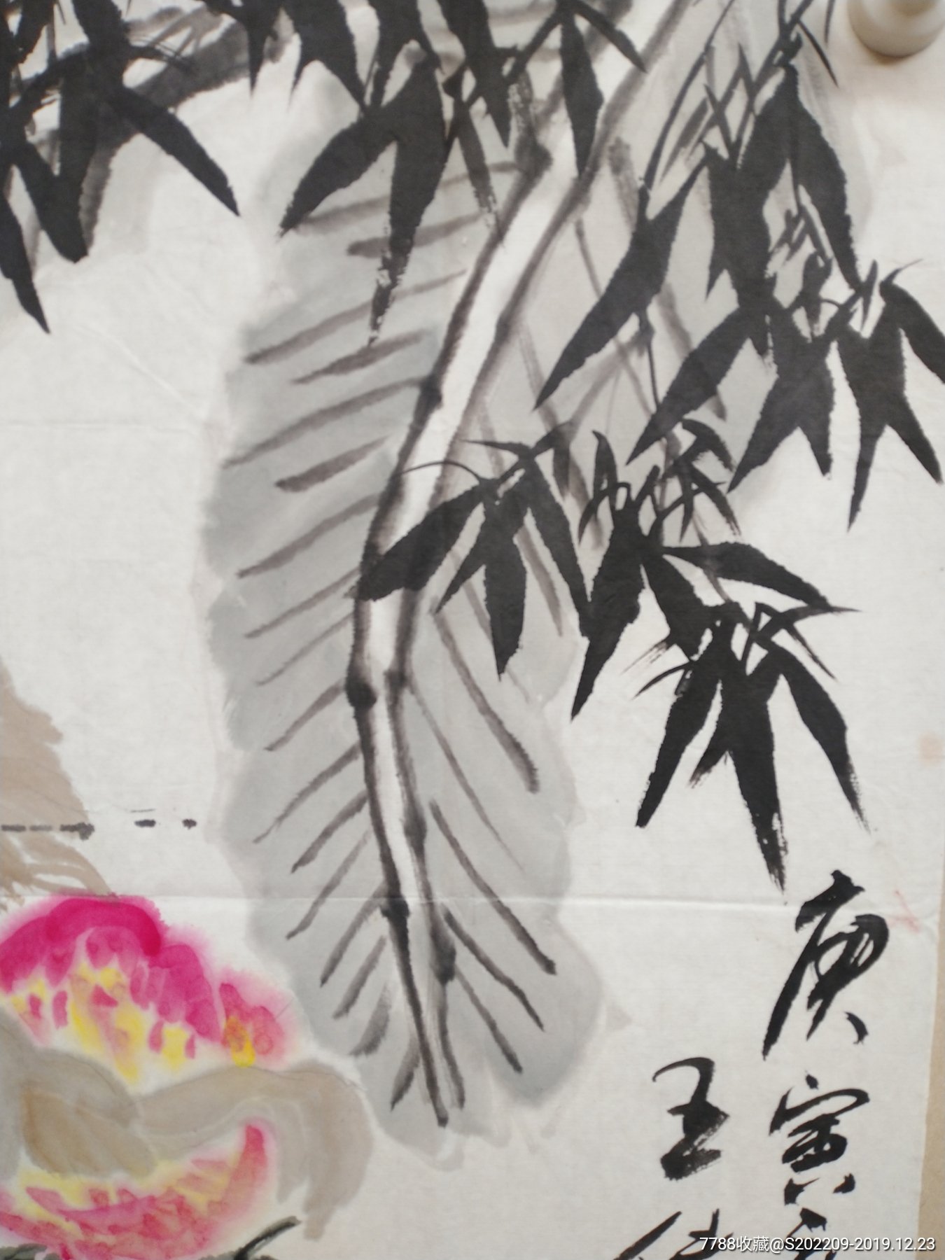 一副精品国画落款王伟,那个王伟就不知道了,画的精,尺寸52/50,欢迎