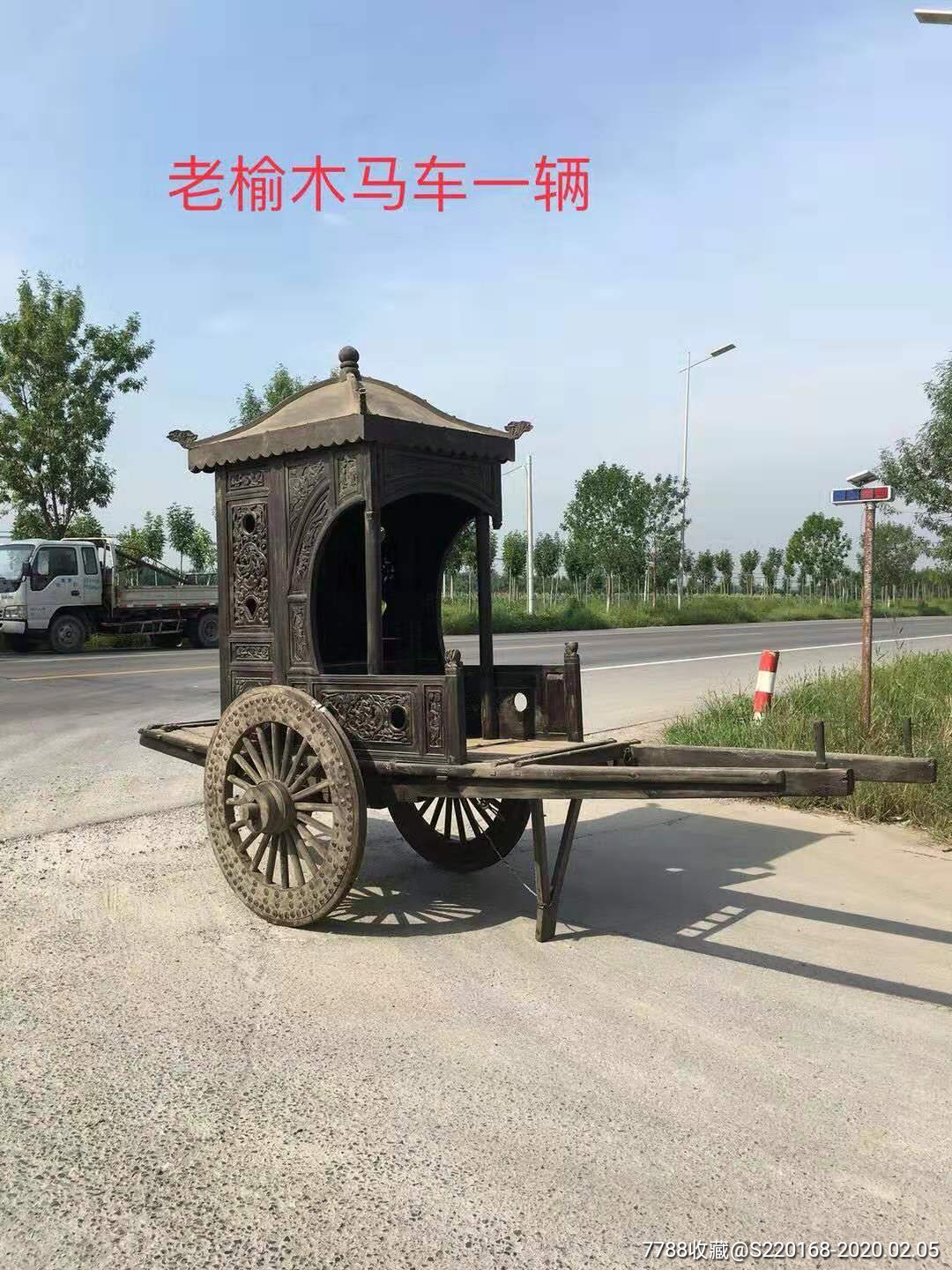 老榆木马车一辆