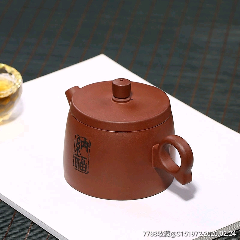 商品名称:紫砂壶原矿清水泥手工姜礼明纳福茶壶