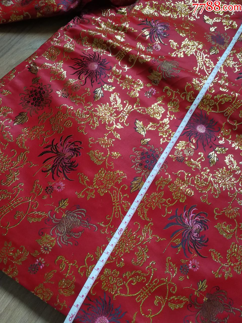 全新老式缎面女士棉袄