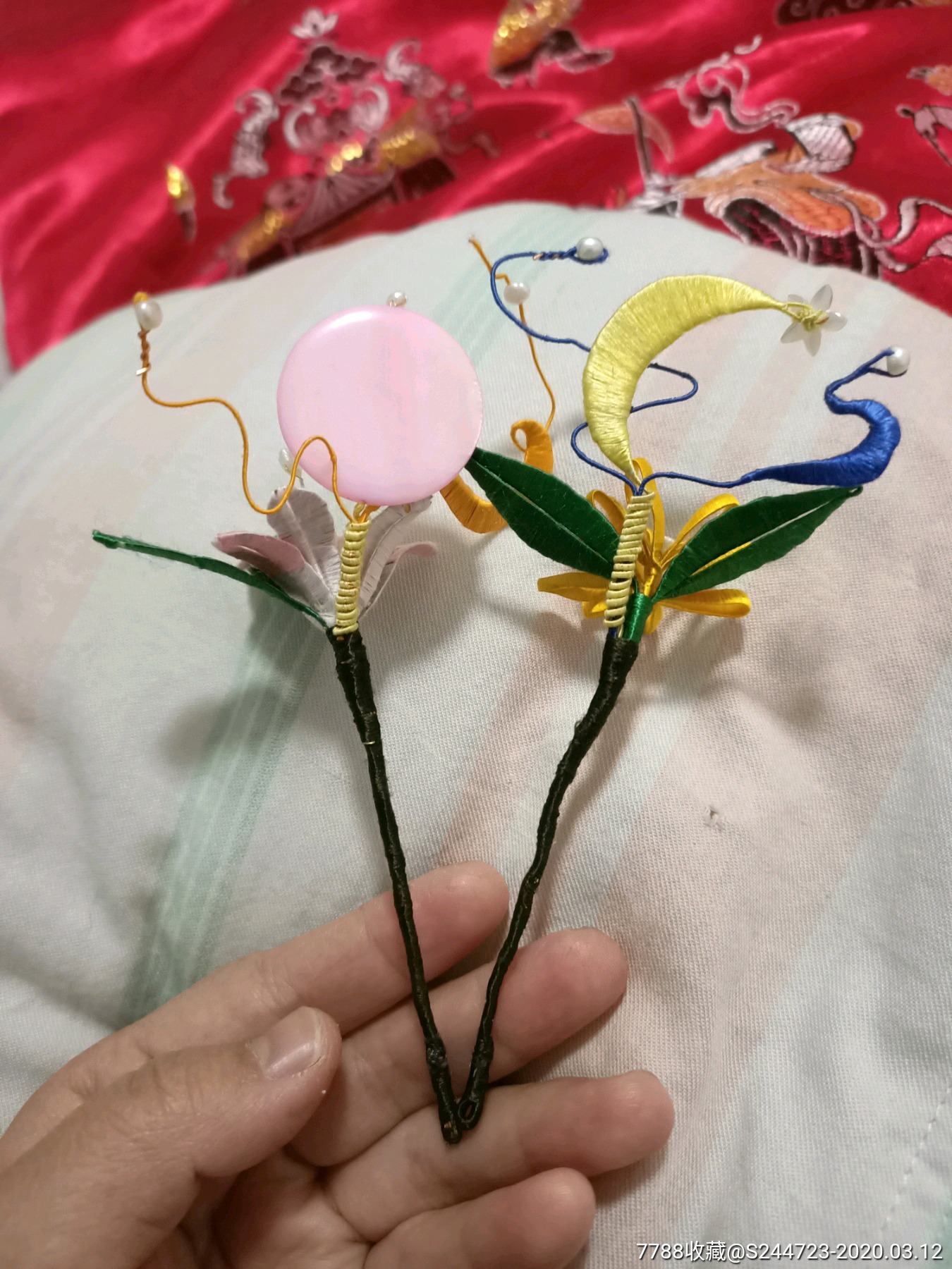 汉服饰品,非物质文化遗产手工缠花作品《日月同辉》