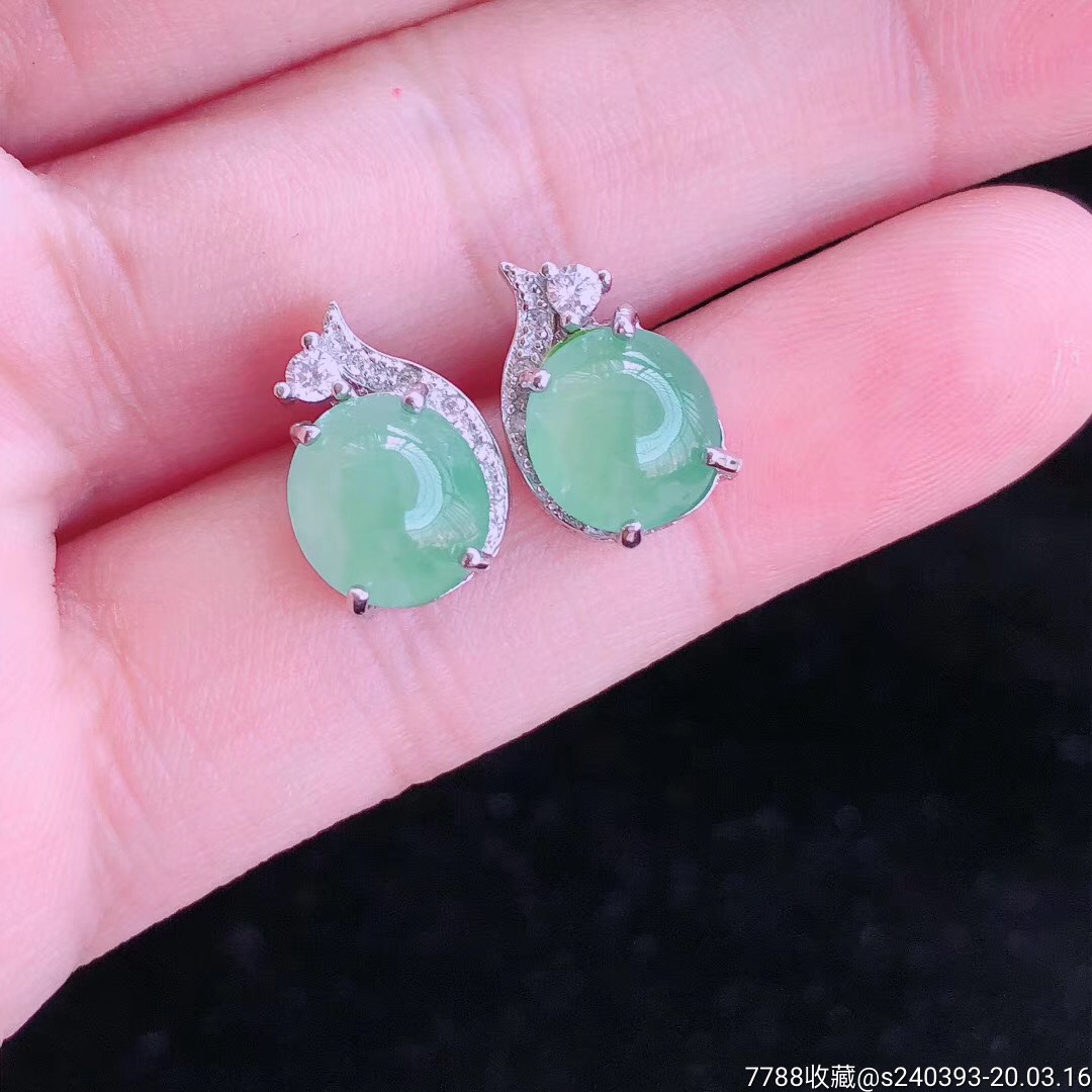925银镶嵌晴水翡翠耳钉