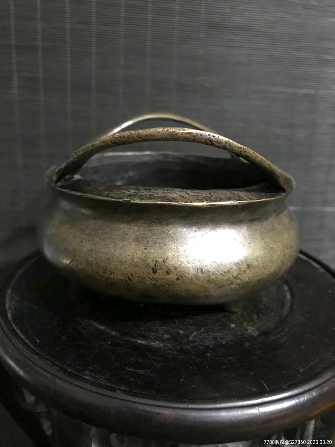 大明宣德年制款铜香炉