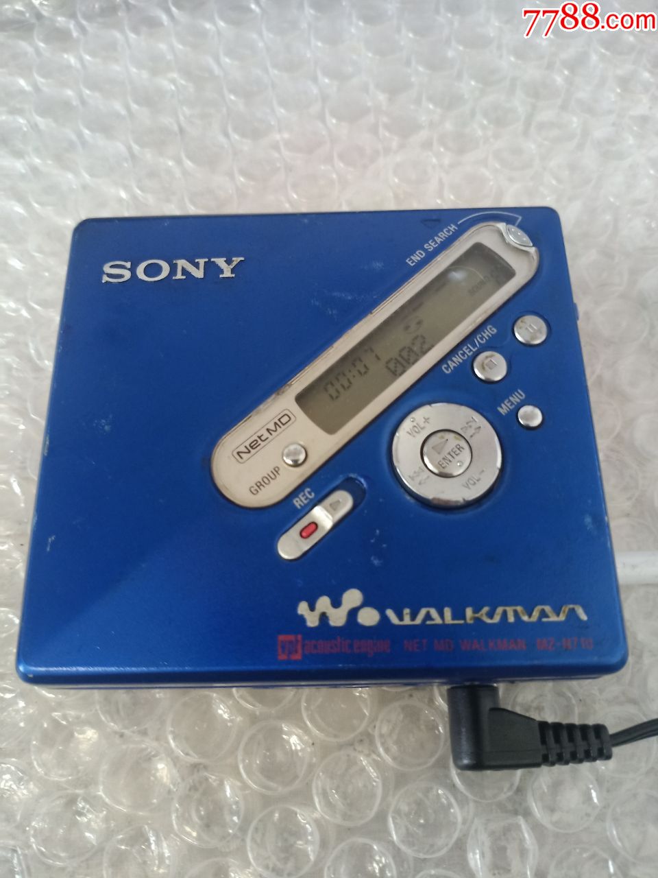 一台经典收藏银色sony索尼mz-n710,md碟片播放机