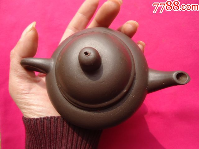 手把紫砂壶