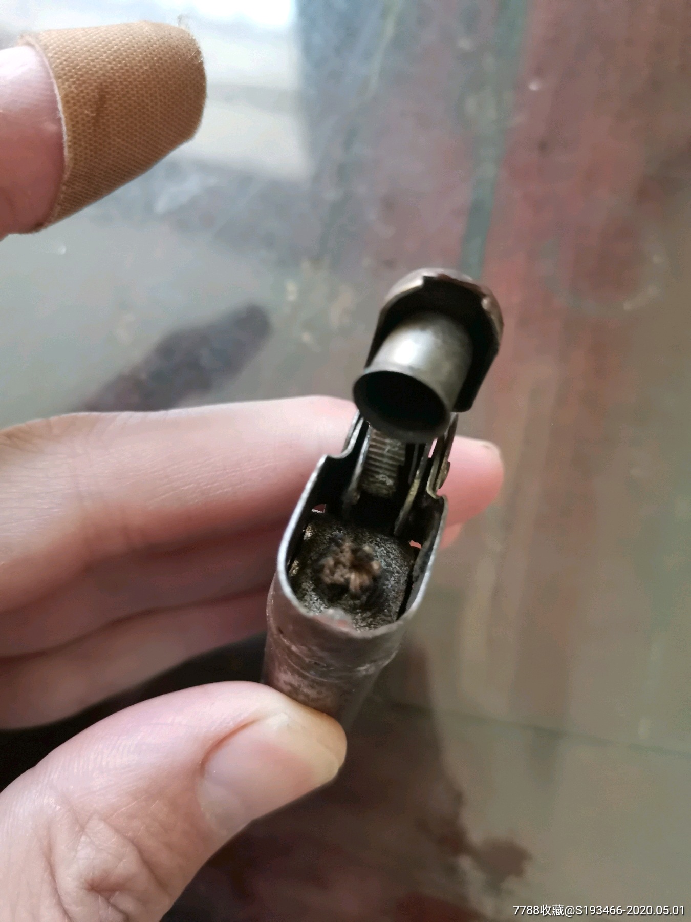 555老式煤油打火机