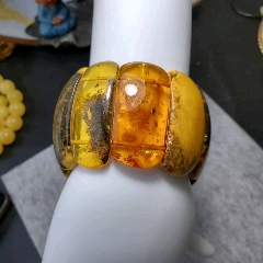 满蜡白花俄罗斯蜜蜡手串