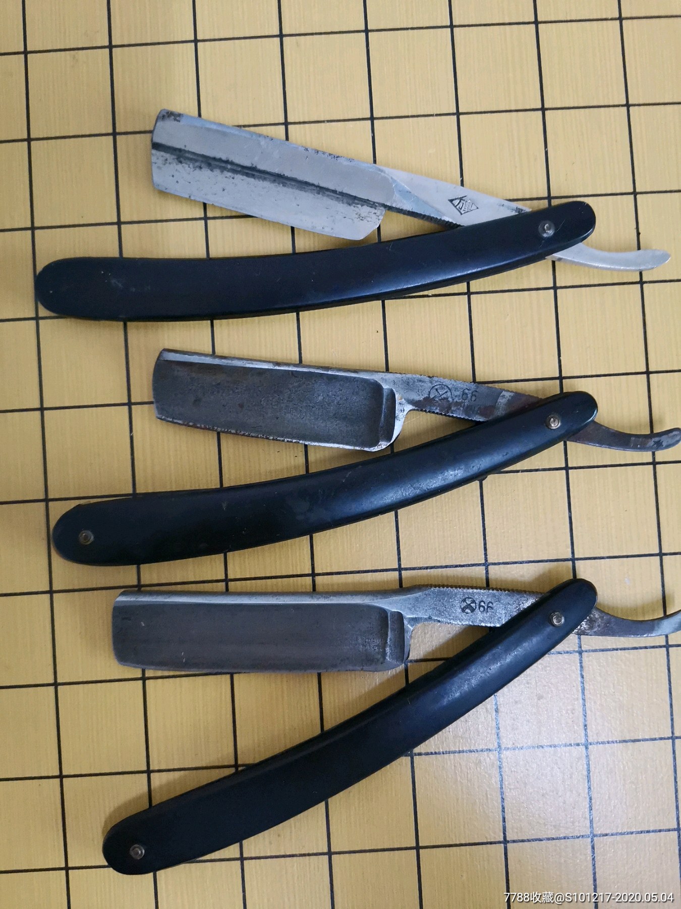 三把老剃刀