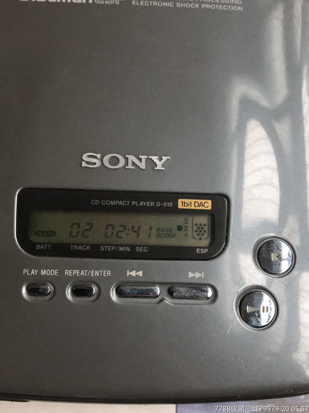 一个日产索尼cd随身听播放器