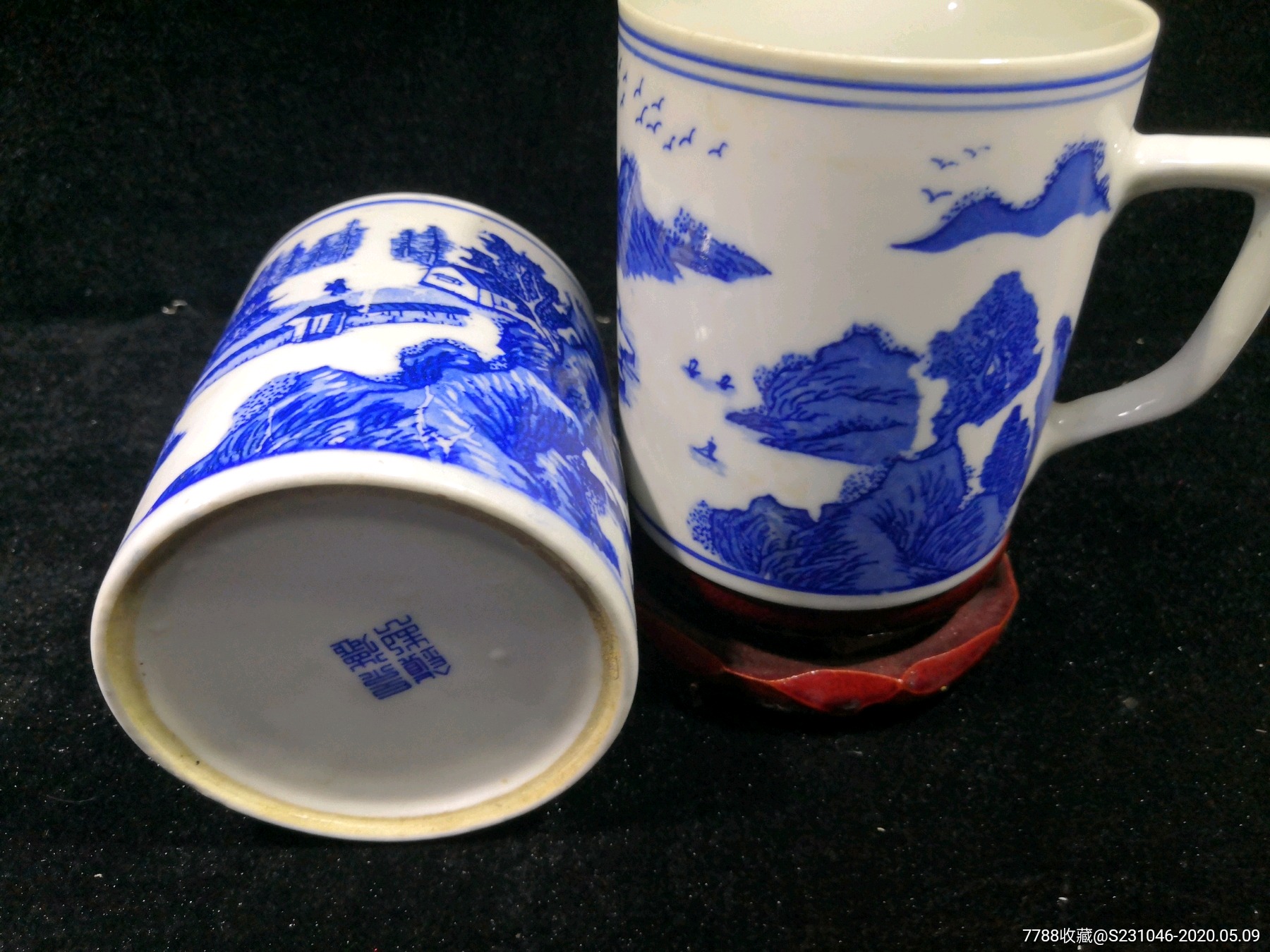 70年代景德镇人民瓷厂高白泥手绘青花山水茶杯一对