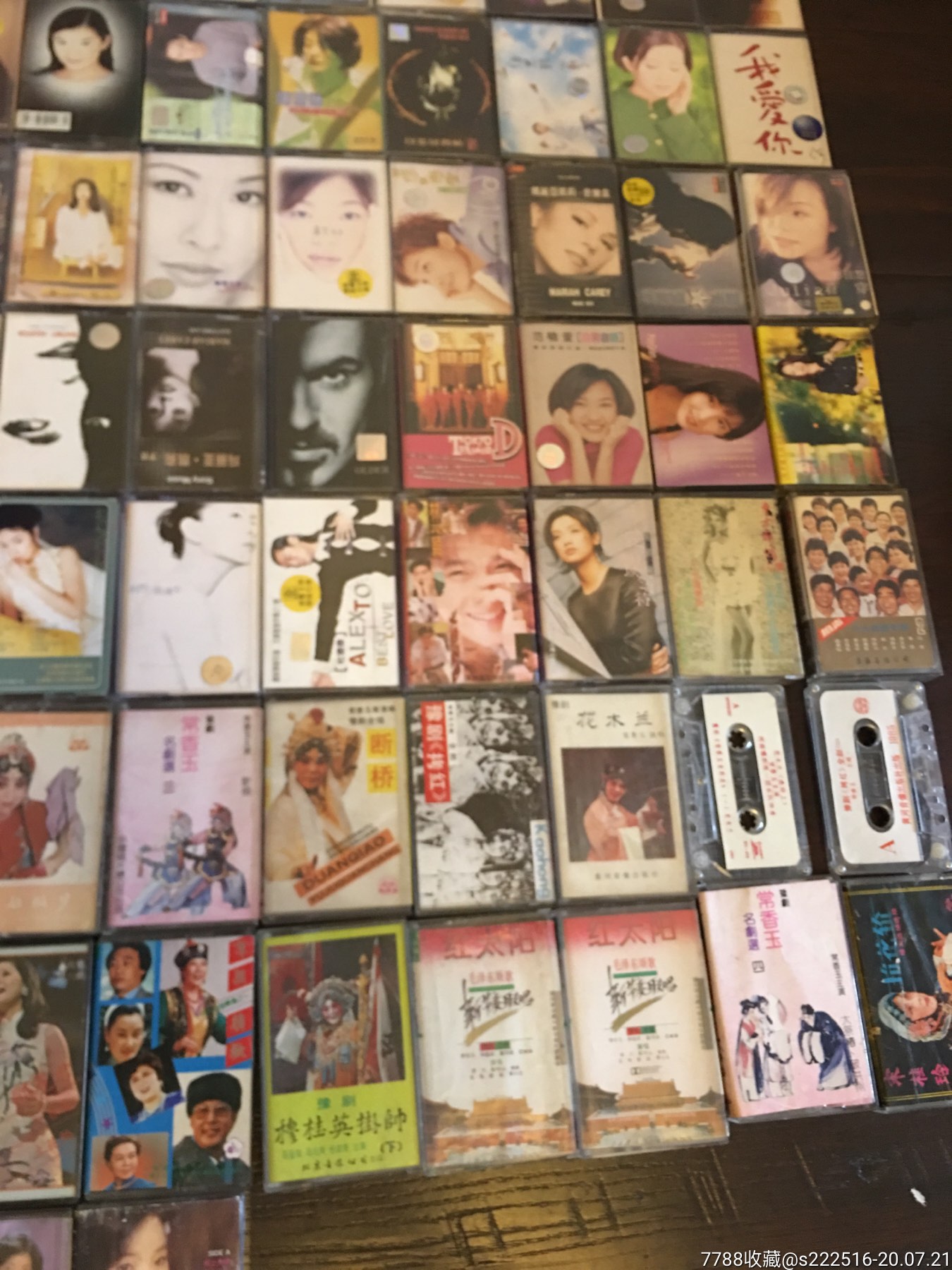 老磁带光碟一共88盒一起拍