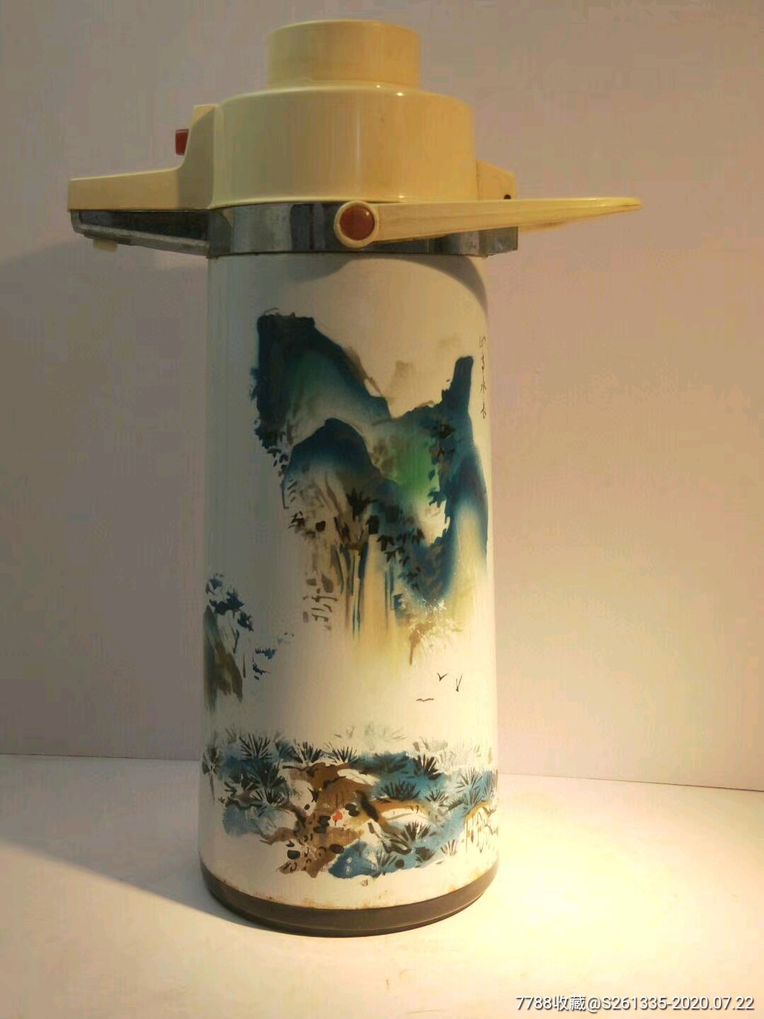 收的搪瓷暖瓶全品包老