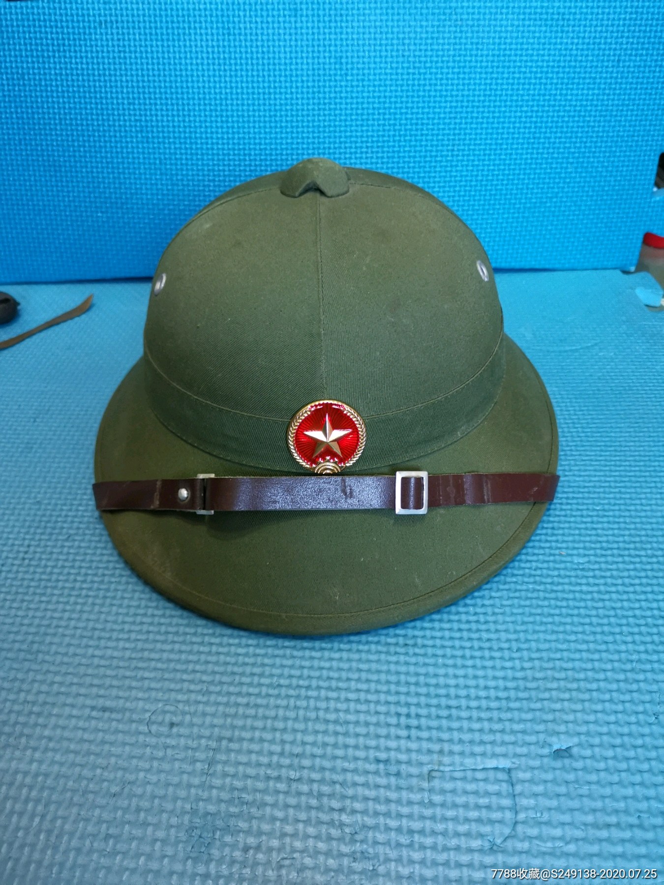 越南军帽,帽徽