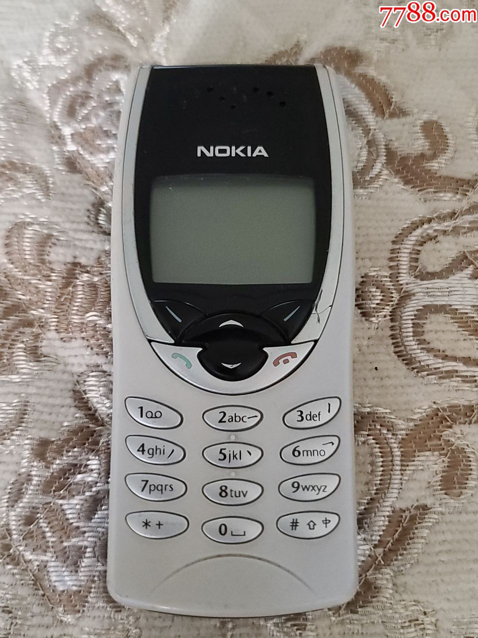 诺基亚8210