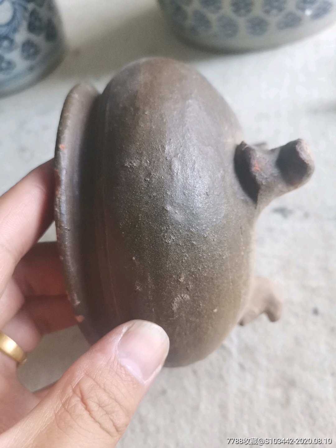 刚刚出土宋代香炉一个,全品