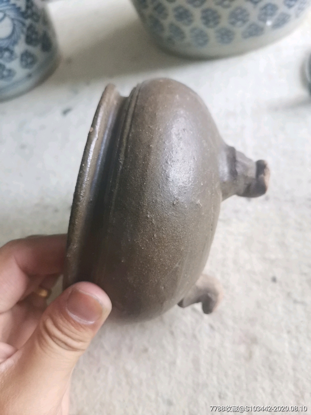 刚刚出土宋代香炉一个,全品