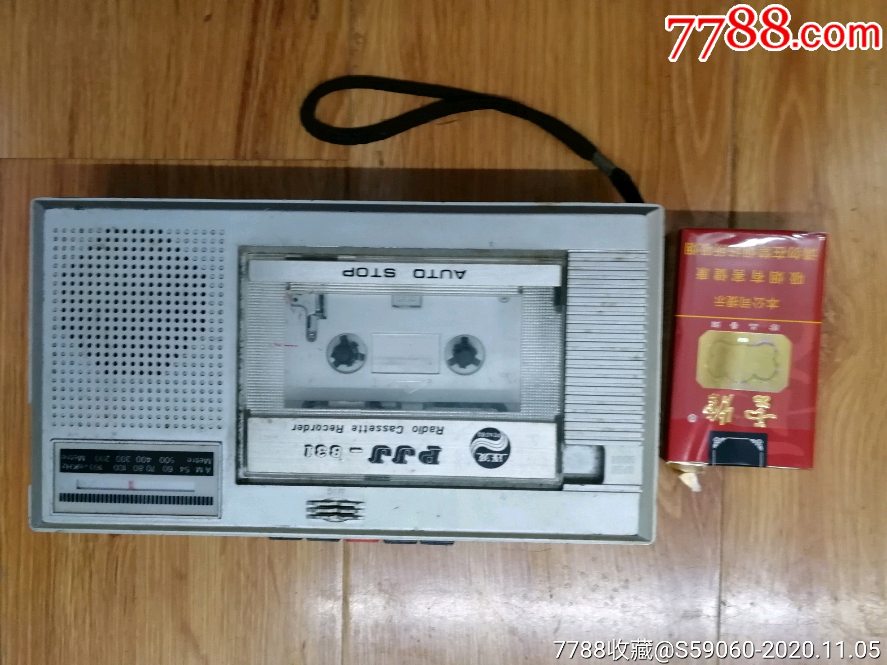 80年代初广东生产"蓬波牌"小收录机