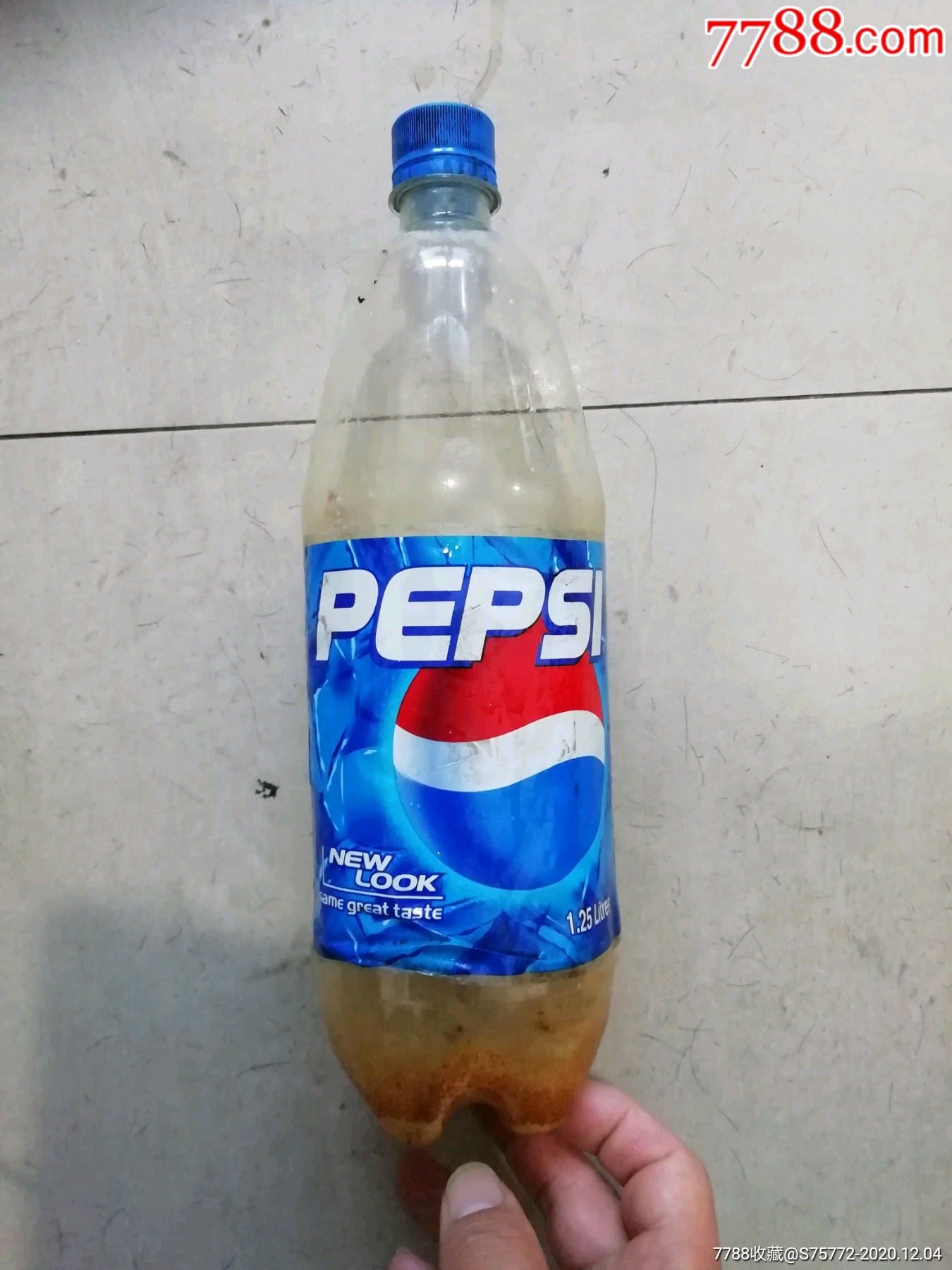 百事可乐饮料瓶