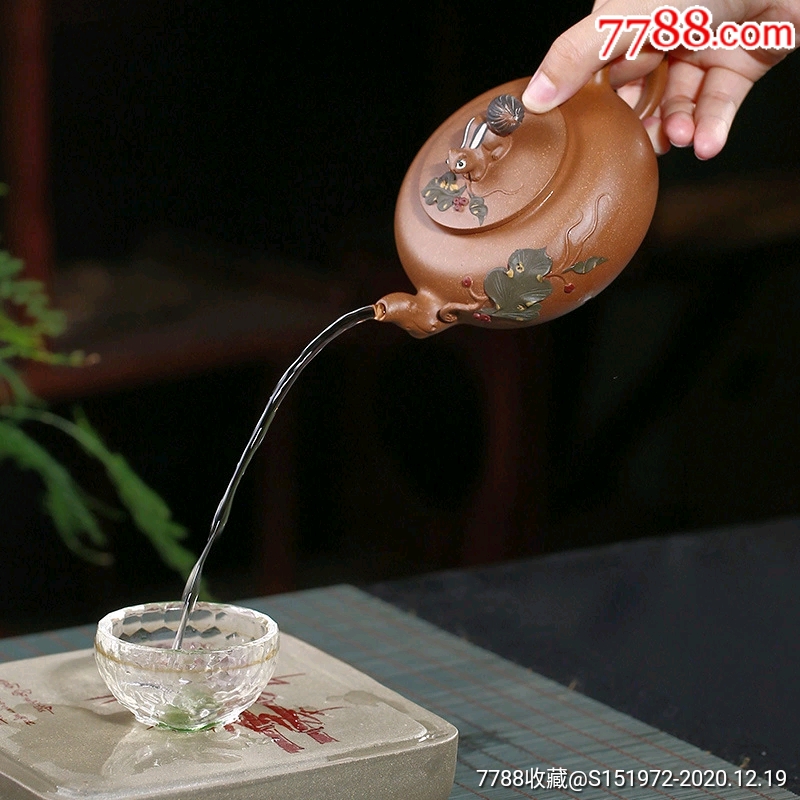 宜兴紫砂李海燕手工原矿降坡泥葡萄松鼠壶